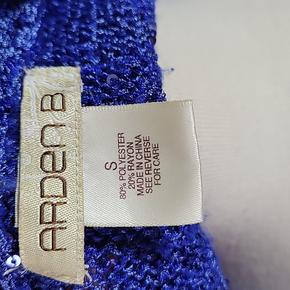 Arden B Sequins Top Size Small Blue - Picture 6 of 7